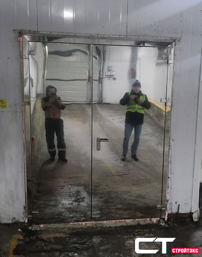 ДМ-2 Дверь металлическая равнопольная из нержавеющей стали ДМ-2 Дверь металлическая равнопольная из нержавеющей стали